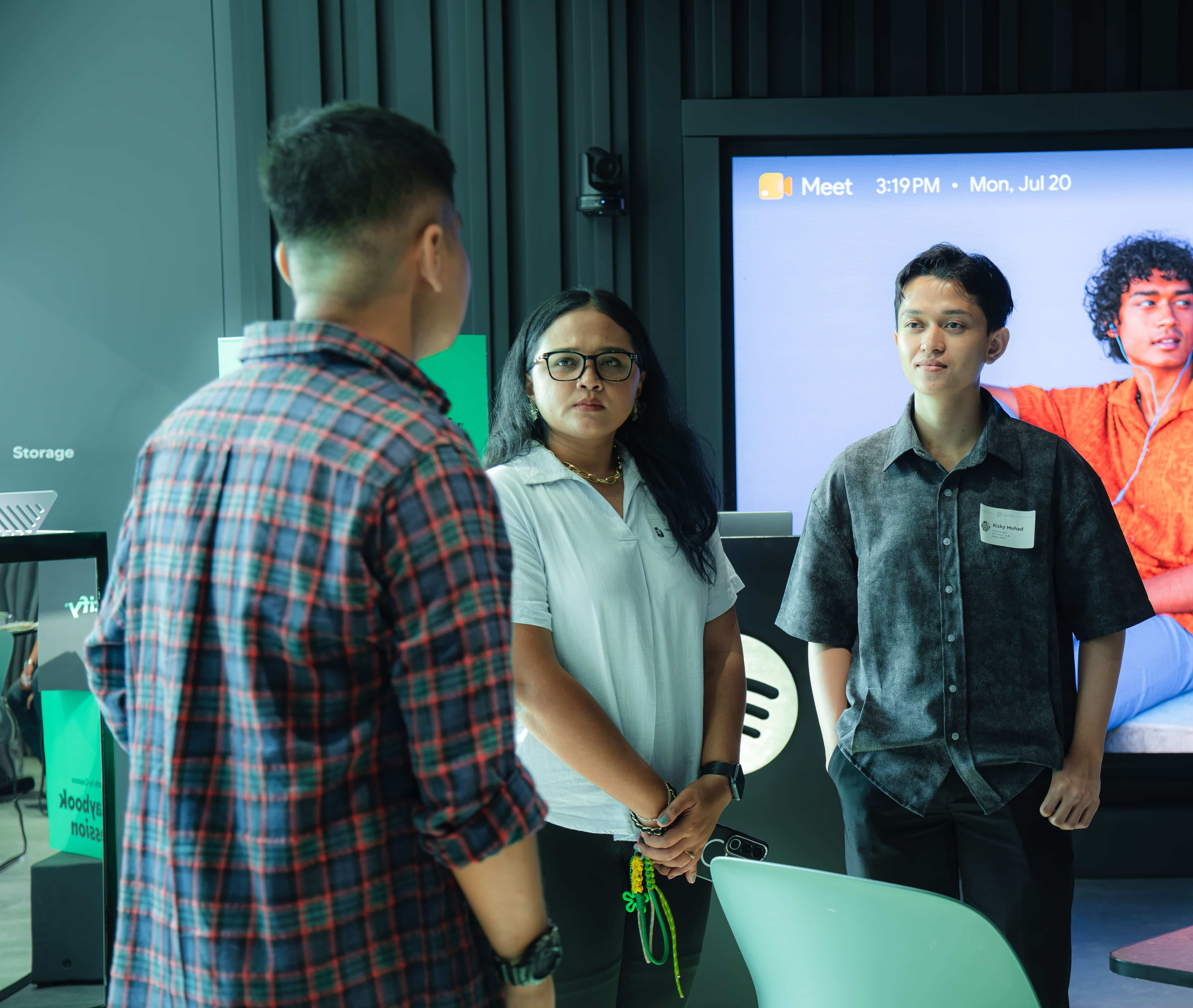 Momen Spotify Creator Circle